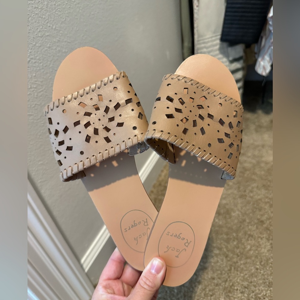 Jack Rogers Delilah sandals, size 6.